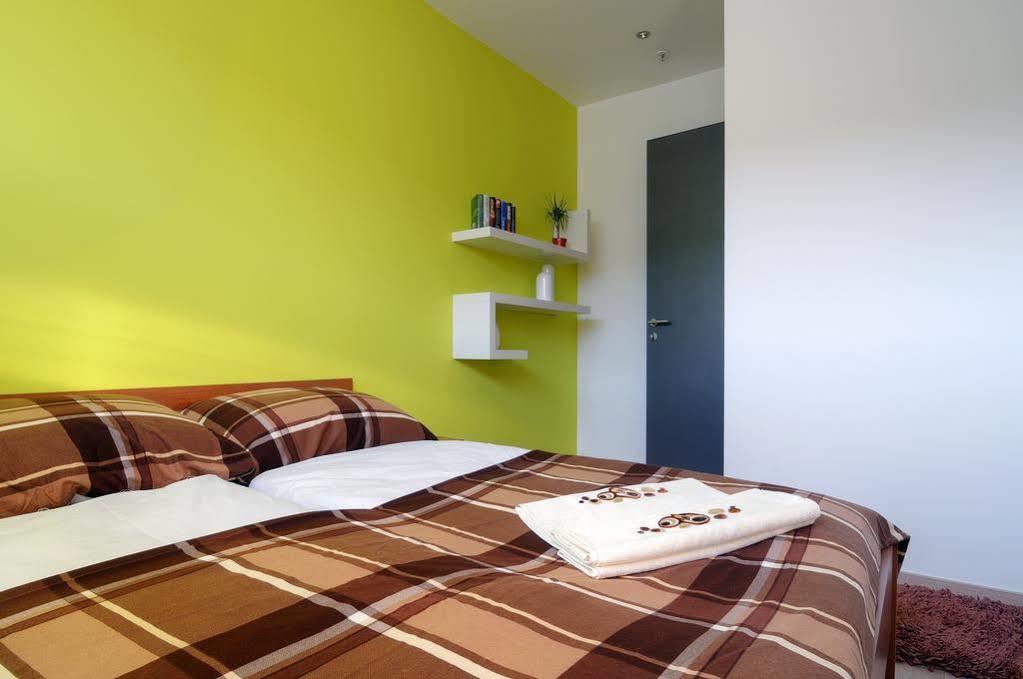 Vn17 Apartments Prag Exteriör bild